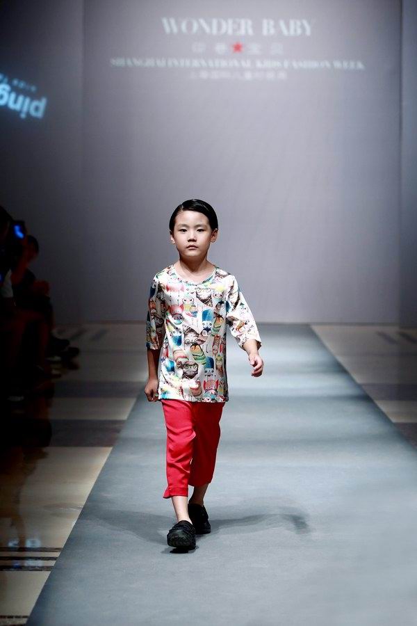 致中国首个也是唯一一个国际儿童时装周(3)【时装周】风尚中国网 -时尚奢侈品新媒体平台