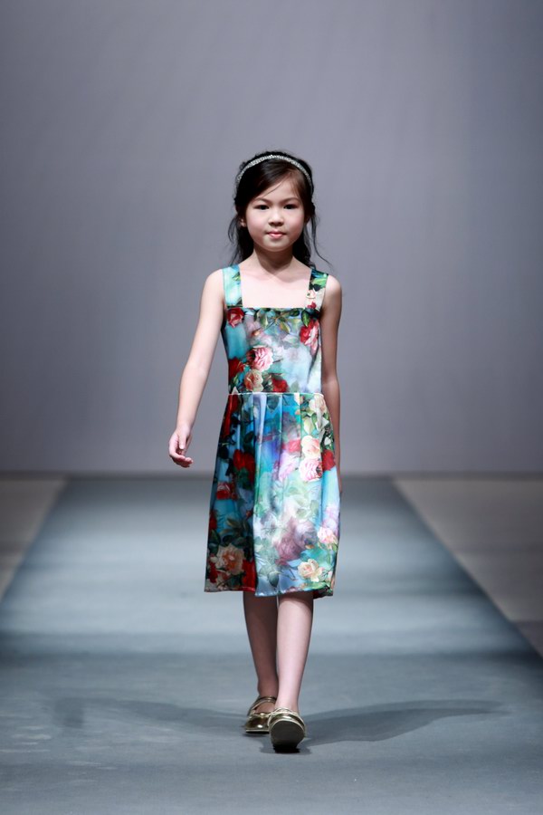 致中国首个也是唯一一个国际儿童时装周