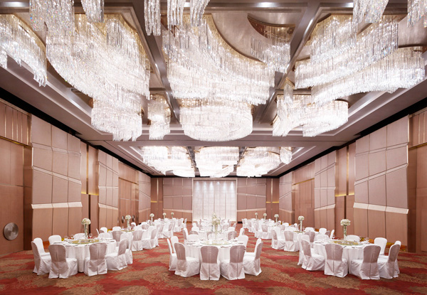 大宴会厅拥有600平米宽敞的活动空间