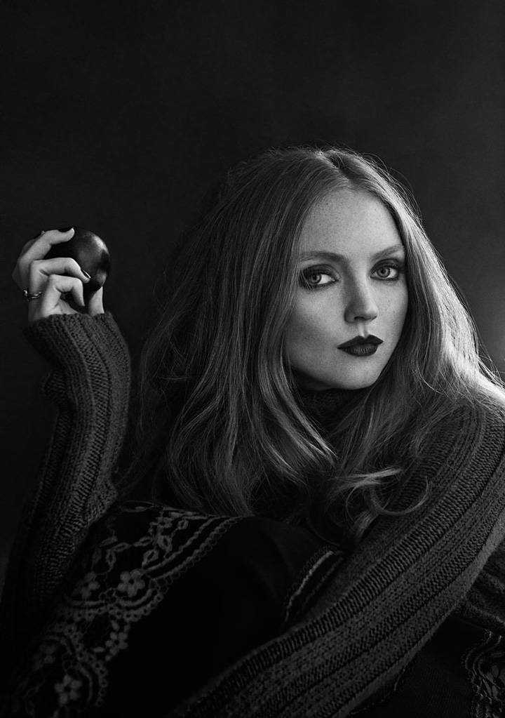 Lily Cole《Glamour》意大利版2014年12月号