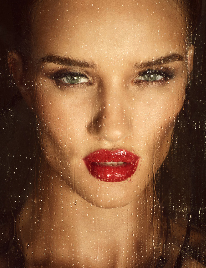 Rosie Huntington-Whitley《Lui》杂志2015年6月号