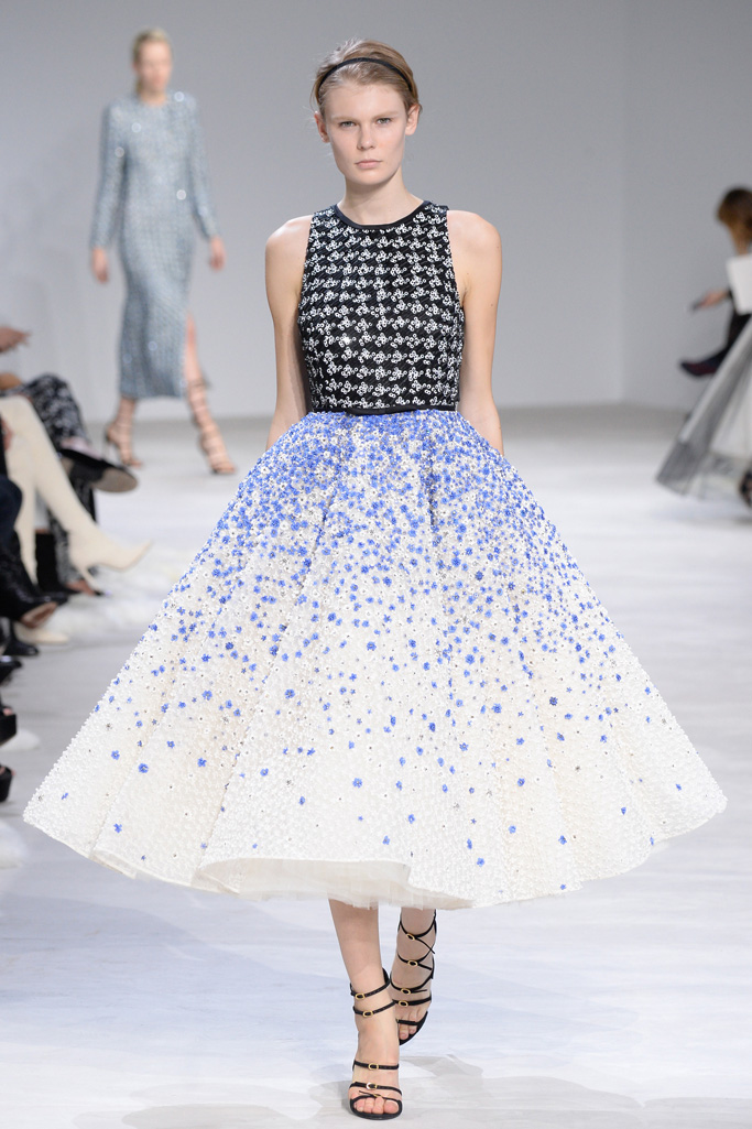 Giambattista Valli 2016春夏高级定制流行发布