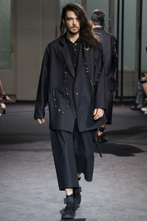 Yohji Yamamoto 2017春夏男装流行发布