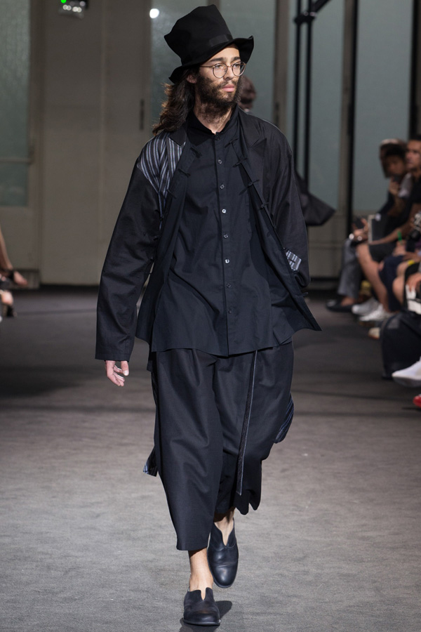 Yohji Yamamoto 2017春夏男装流行发布