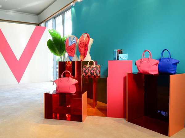 Louis Vuitton 曼谷举办2015春夏发表会