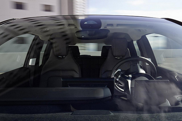 BMW 发表i3 ActiveAssist 自动停车概念