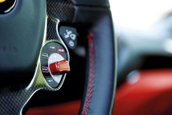 法拉利488 GTB：速度与灵魂