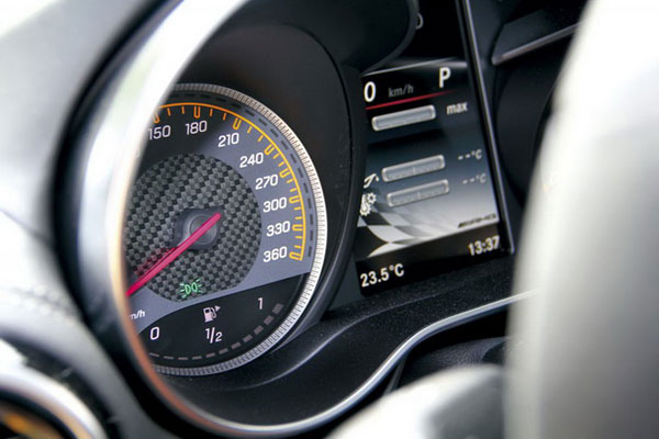 Posaidon 推出Mercedes-AMG GT升级套件