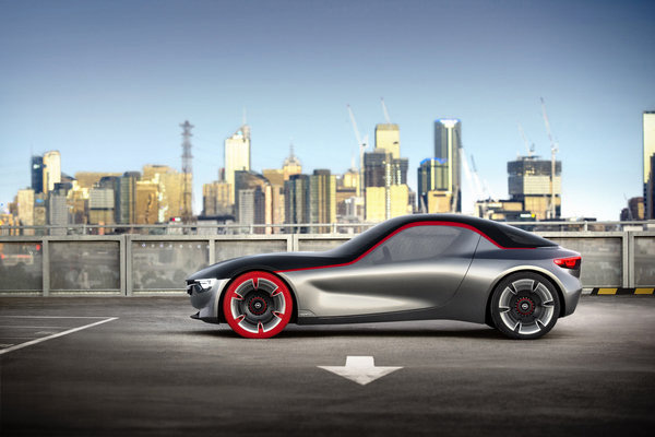 全新OPEL GT Concept 破茧登场