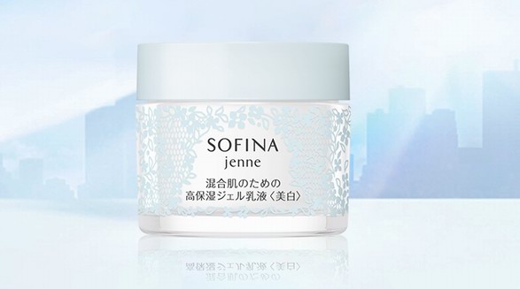 最后一波高温油汗暴击，SOFINA苏菲娜力撑美肌告别脱妆尴尬