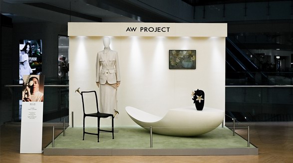 AW PROJECT×CONIE VALLESE联合艺术展「盛放之境」于深圳罗湖万象城启幕