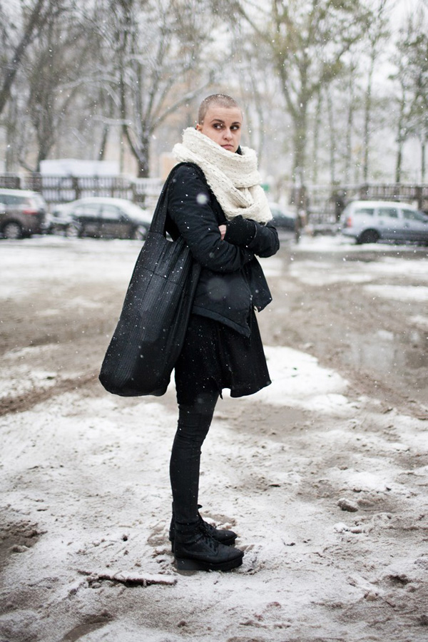 寒冬中的时尚品味 波兰时装周街拍